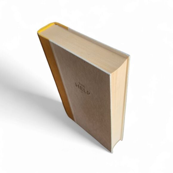 The Help by Kathryn Stockett - Picture 3 of 3